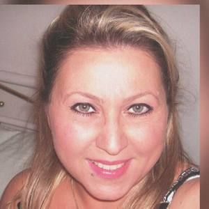 Meet your Posher, Manal